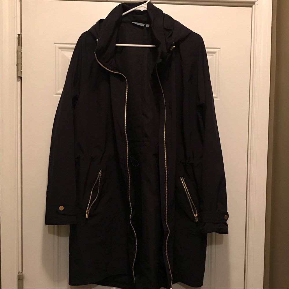 EUC black with gold zippers athleta rain jacket